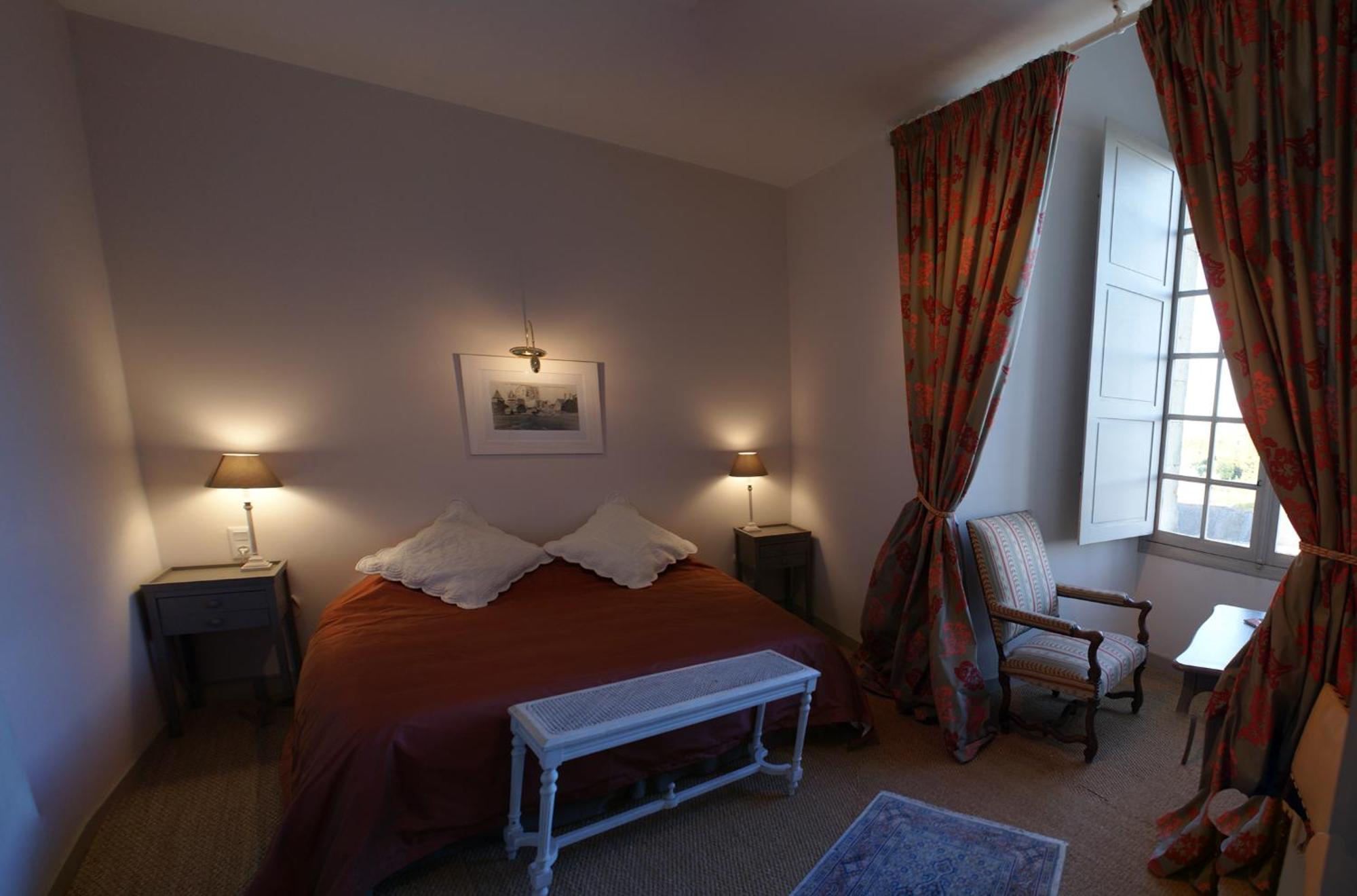 Chateau De Durtal Bed and Breakfast Esterno foto